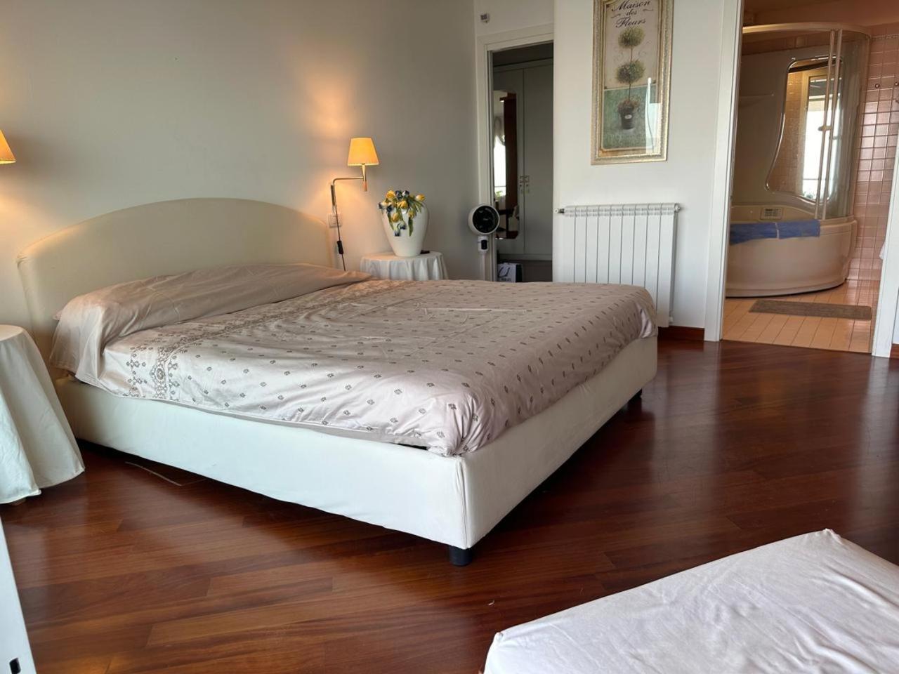 Sana Luxury Apartment Stresa Ngoại thất bức ảnh